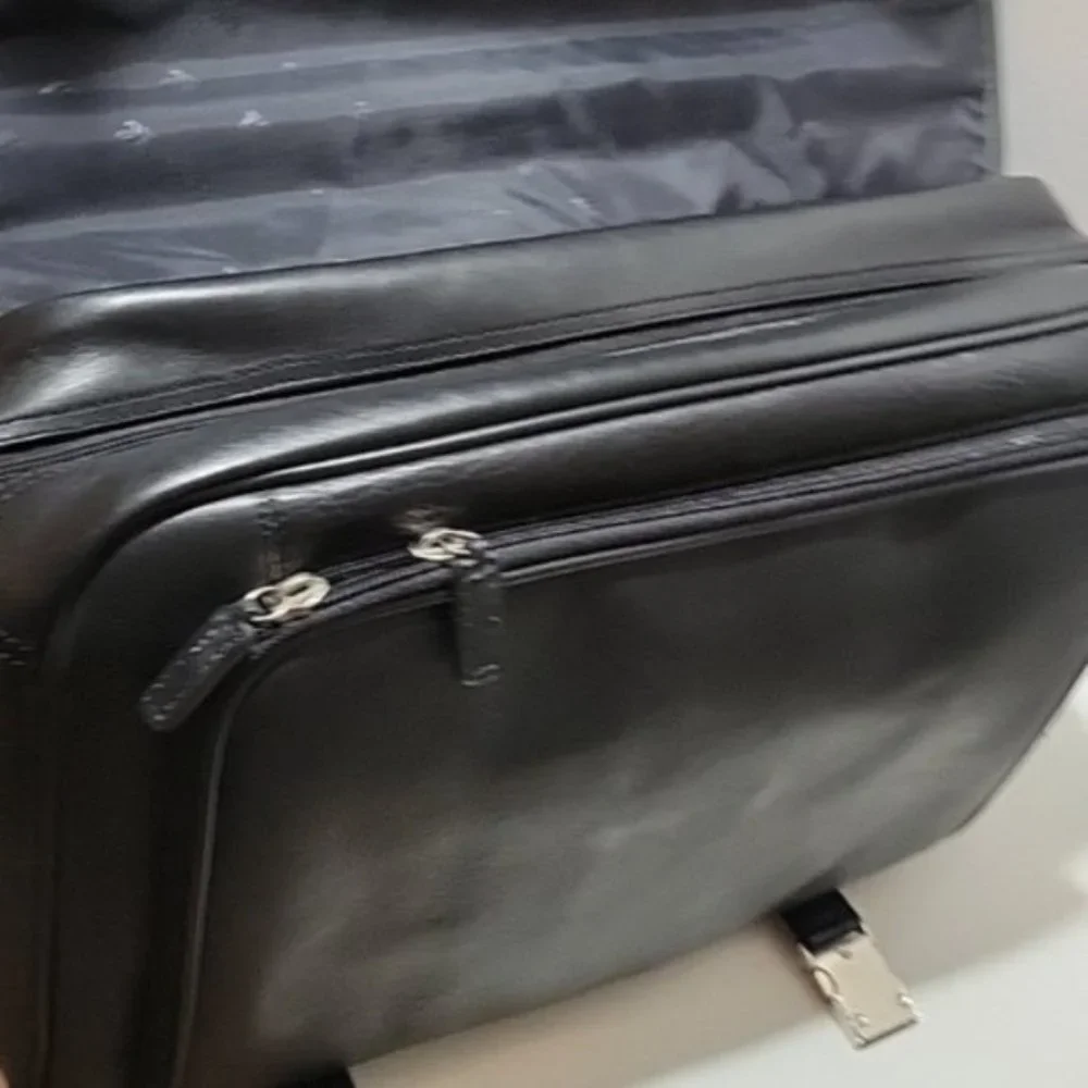 Kenneth Cole New York Laptop/Brief case Bag